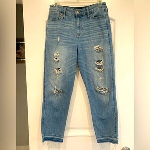 Hollister ripped girlfriend jeans